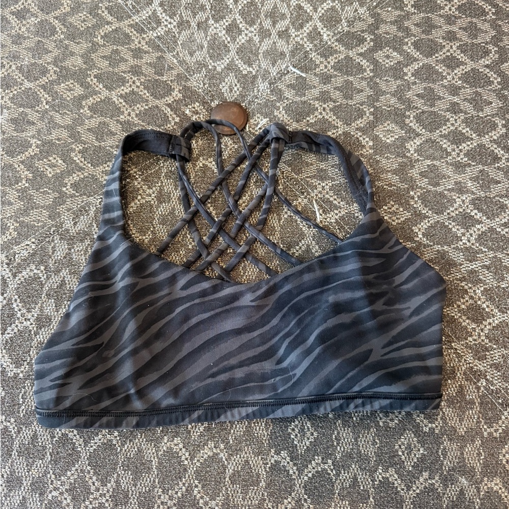 Zebra Lululemon free to be bra